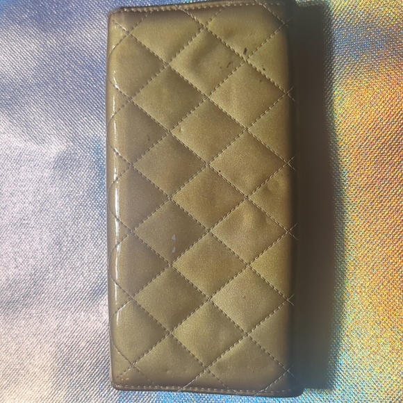 Chanel Gold patent leather long wallet - Picture 2 of 13